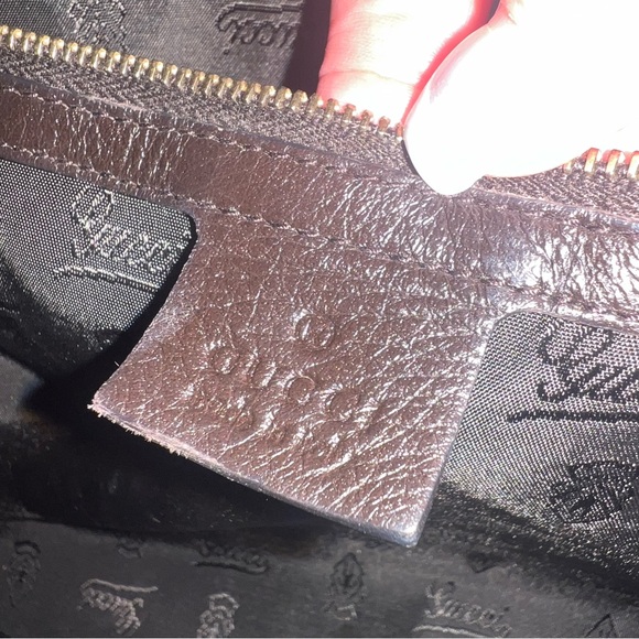 Gucci dark brown  Leather Shoulder Bag with gold GG accents - Picture 11 of 14